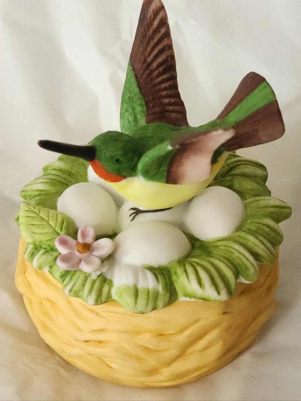 Vintage Lefton Hummingbird Trinket Box w/ Nest Figurine 3.5